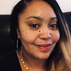 Meet your Posher, Nikki